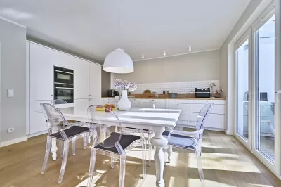 Ansicht · Bungalow-Doppelhaushälfte in Wedel: saniert 2020-2023, 
Leben auf einer Ebene · Bild 6 von 15 · IMMO Holm