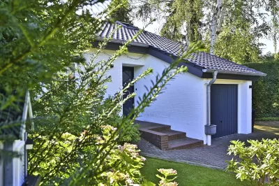 Ansicht · Bungalow-Doppelhaushälfte in Wedel: saniert 2020-2023, 
Leben auf einer Ebene · Bild 15 von 15 · IMMO Holm