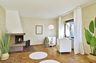 Ansicht · Viel Platz für den eigenen Stil - Einfamilienhaus in der Moorwegsiedlung · Bild 6 von 18 · IMMO Holm