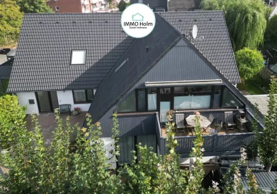 Vor 10 Jahren saniert - Kapitalanlage in Holm bei Wedel: sechs Einheiten, sechs Stellplätze · Holm