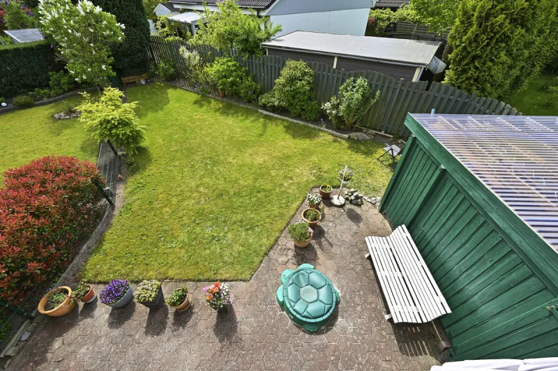 Ansicht · Doppelhaushälfte in Holm mit schönem Garten und viel Platz - 
Ideal für Familien! · Bild 20 von 20 · IMMO Holm