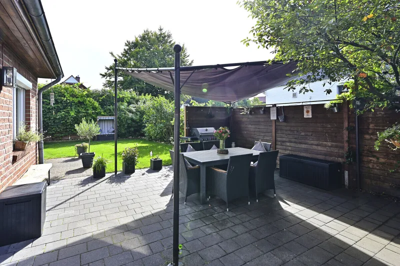 Ansicht · Doppelhaushälfte in Holm mit perfektem Grundriss - Ideal für Familien! - PROVISIONSFREI · Bild 18 von 20 · IMMO Holm