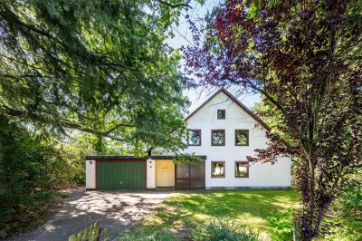 Märchenhafte Idylle im Nibelungenviertel – Ihr Naturtraum im Grünen · Titelbild · IMMO Holm