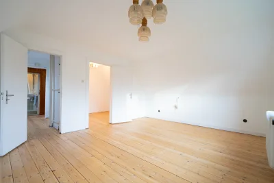 Ansicht · Gartenparadies für die ganze Familie - wo Ihr Traumhaus Wurzeln schlägt! · Bild 8 von 19 · IMMO Holm