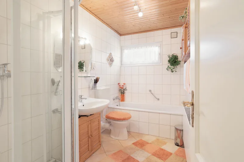 Ansicht · Idyllisches Familienparadies: Charme und Ruhe an der Elbe · Bild 13 von 30 · IMMO Holm