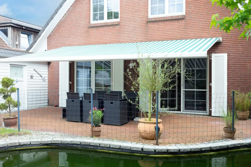 Ansicht · Ihr Traumhaus in Hetlingen: Wohnen mit Stil, Komfort und Badespaß · Bild 7 von 30 · IMMO Holm