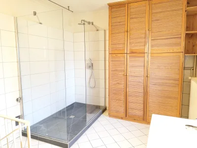 Ansicht · Charme mit Stil und Potential -  aus Zwei - mach Einfamilienhaus · Bild 17 von 19 · IMMO Holm