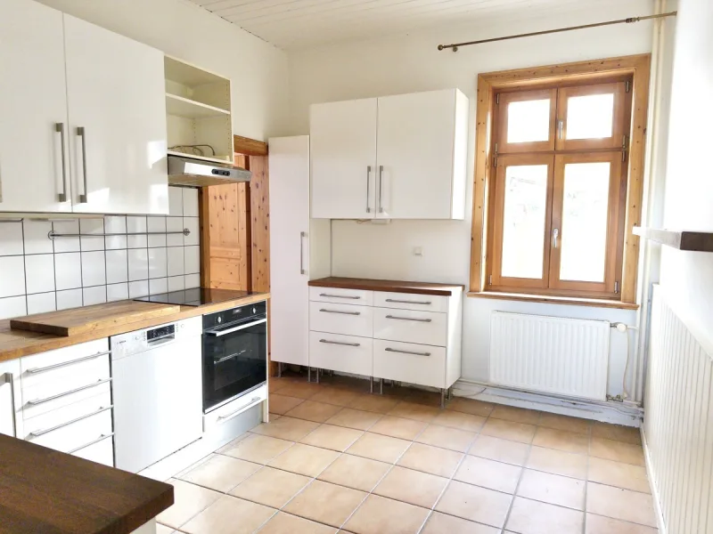 Ansicht · Charme mit Stil und Potential -  aus Zwei - mach Einfamilienhaus · Bild 19 von 19 · IMMO Holm