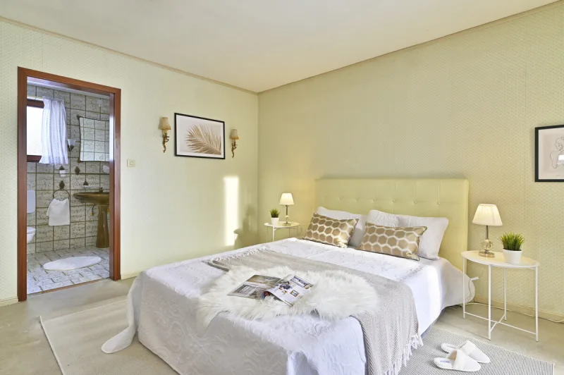Ansicht · Wo Raum und Ruhe zusammenkommen – ein Haus mit Charme! · Bild 9 von 22 · IMMO Holm