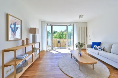 Ansicht · Ruhige Wohnstraße, beste Anbindung. Blick in die Baumkronen. · Bild 3 von 14 · IMMO Holm