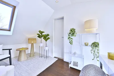 Ansicht · Stilvolle Eleganz - Neuwertige Galeriewohnung in Barmbek-Süd · Bild 13 von 20 · IMMO Holm
