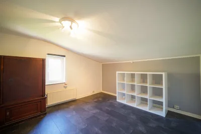 Ansicht · Doppeltes Reihenendhaus - genügend Raum für die ganze Familie! · Bild 6 von 30 · IMMO Holm