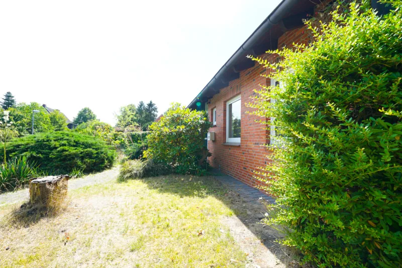 Ansicht · Beste Lage für die Familie - Reihenendhaus in der Moorwegsiedlung · Bild 21 von 25 · IMMO Holm