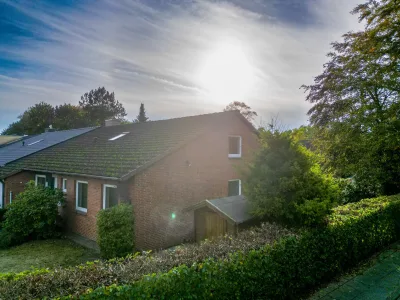 Beste Lage für die Familie - Reihenendhaus in der Moorwegsiedlung · Titelbild · IMMO Holm