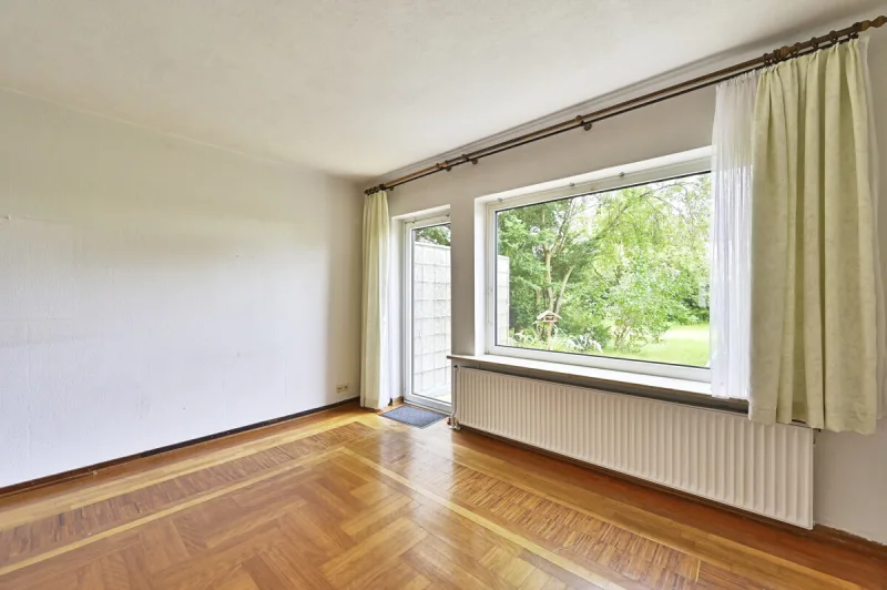 Ansicht · Reihenmittelhaus mit Zukunft – vom Alten zum Eigenen · Bild 6 von 22 · IMMO Holm