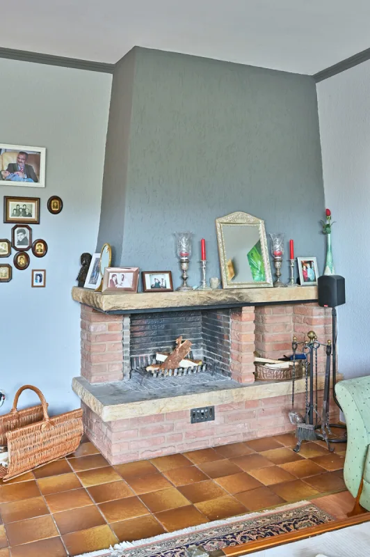 Ansicht · Mehr Haus als erwartet - ein Reihenmittelhaus, das sich vom erwarteten abhebt · Bild 5 von 19 · IMMO Holm