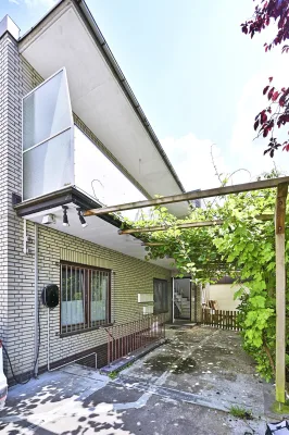 Ansicht · Zinshaus in Bestlage von Rissen – Investment mit Aufstockungspotential · Bild 10 von 10 · IMMO Holm